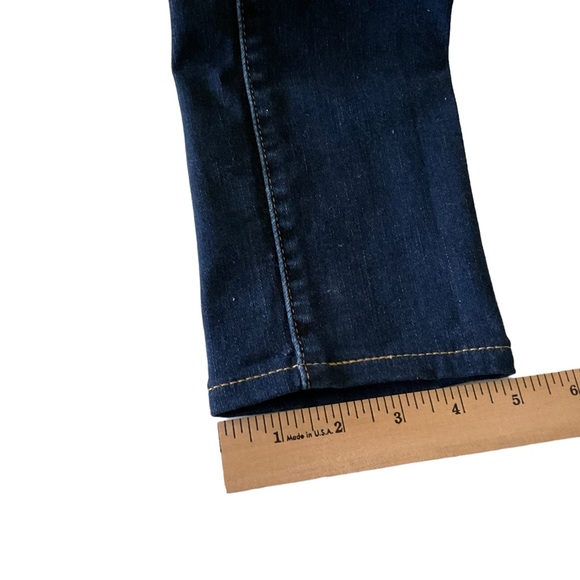 Levis 711 Skinny Dark Wash Denim Blue Jeans Woman’s Size 26 X 27 - Picture 8 of 11